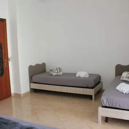 Bed & Breakfast La Dimora Di Poppea *