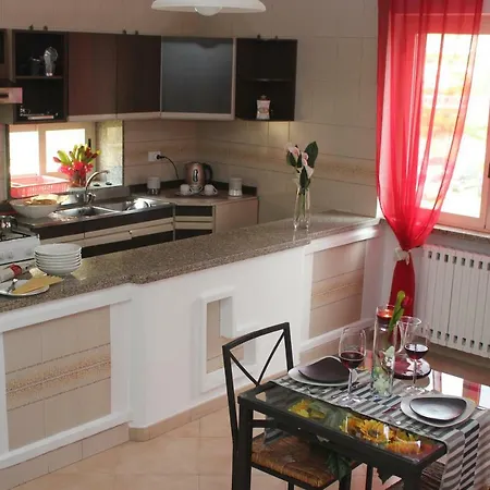 Bed & Breakfast La Dimora Di Poppea *